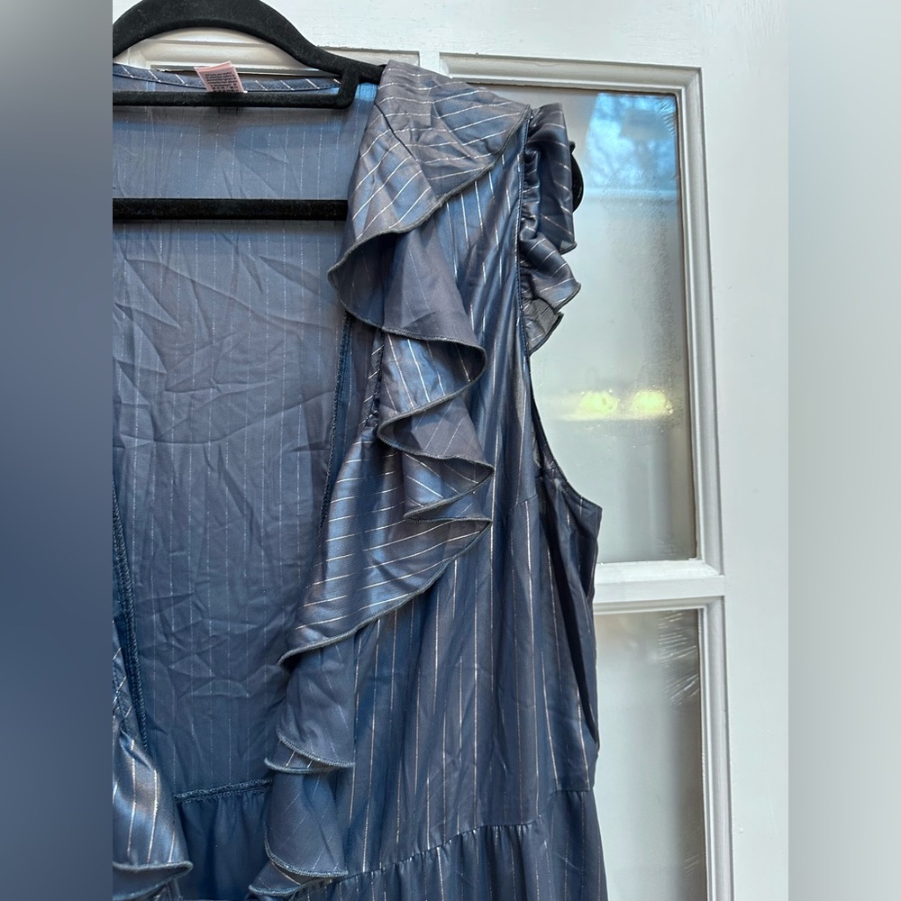 Victoria's Secret Shimmering Slate Blue Striped Ruffle Intimates Robe Size XL - Picture 4 of 13